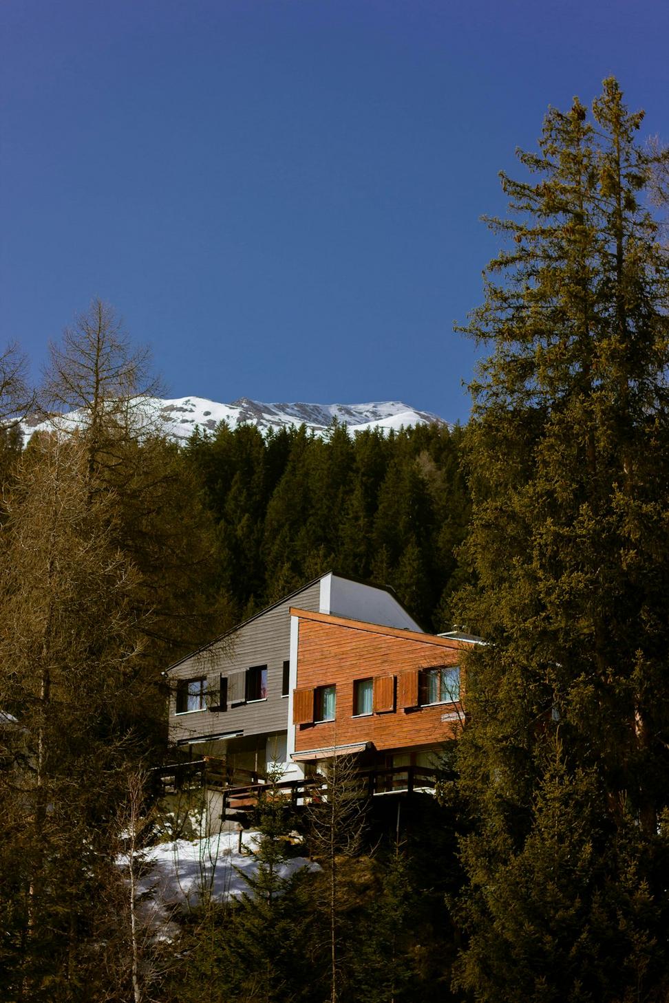 Krython Vale Hold Architecture Office
